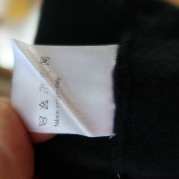 AKRIS sweater green and black striped cashmere and silk US 4 $1000+ - Picture 16 of 16